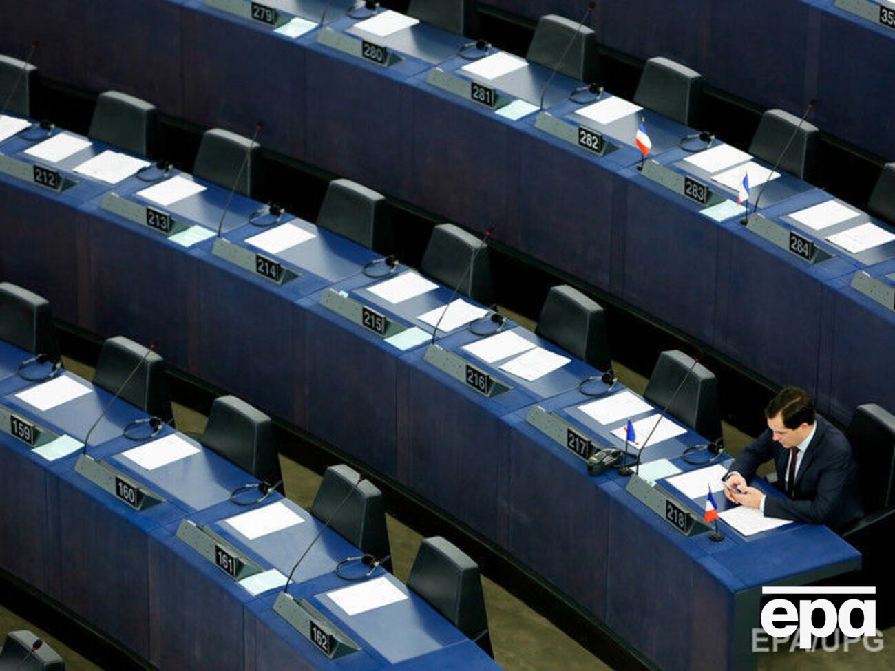 По данным FT, санкции против России будут обсуждаться в декабре