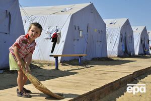 83% украинцев не изменили своего отношения к переселенцам за два года войны