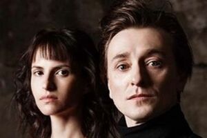 Беременная жена Безрукова приехала вместе с ним на "Кинотавр"