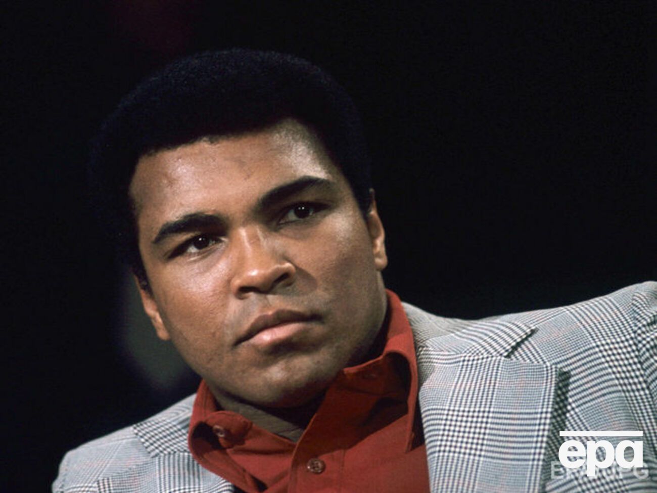 В США сегодня похоронят Мохаммеда Али