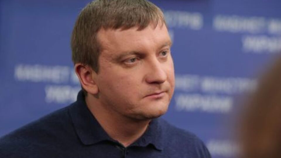 Петренко: На следующей неделе парламент должен начать свою работу по вопросу о законе об очищении власти