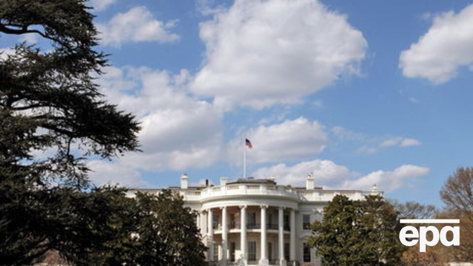 Белый дом продлил санкции в отношении белорусских властей