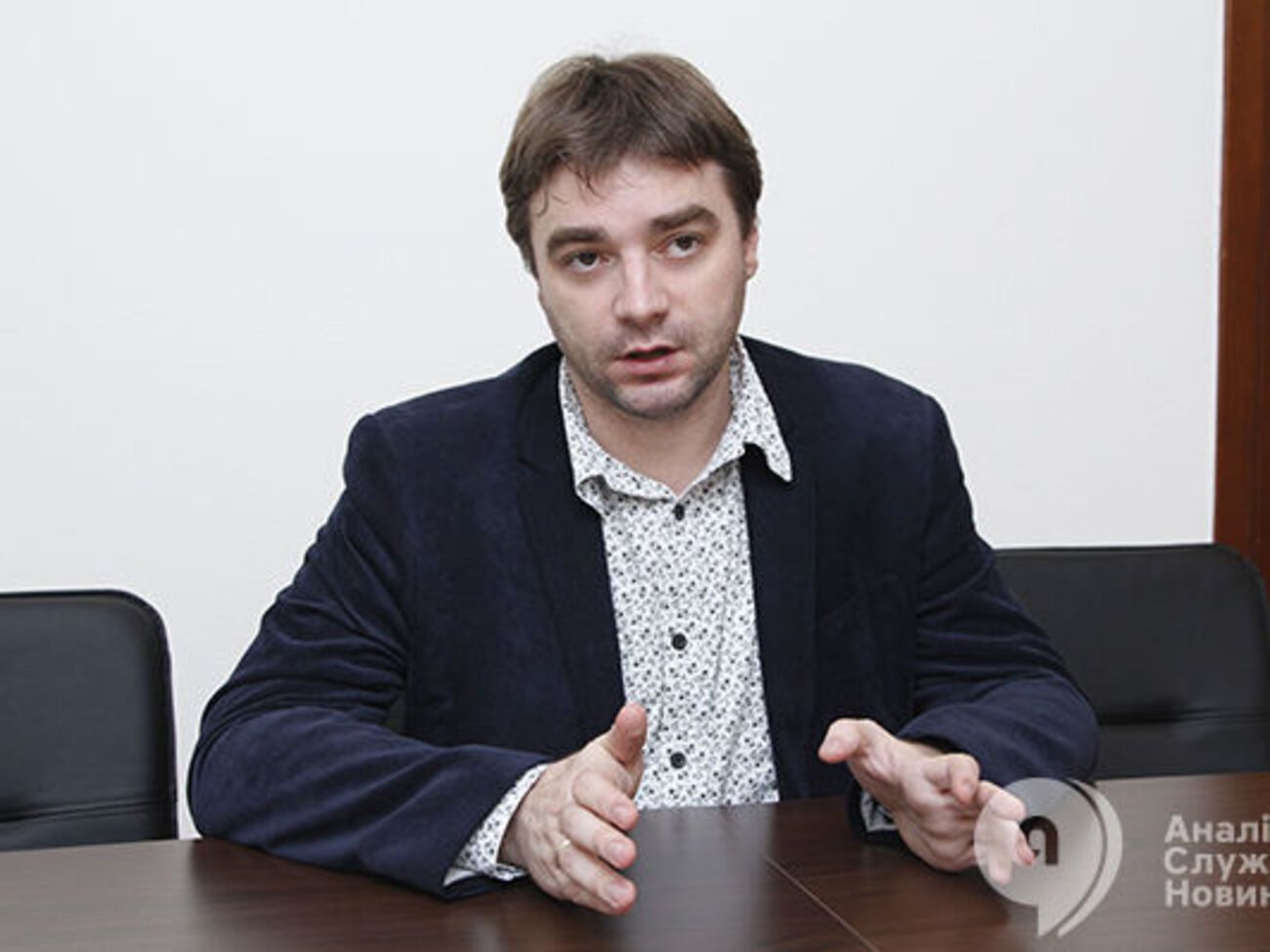 Попков: Переговоры о передаче Афанасьева и Солошенко находятся на стадии "вот-вот"