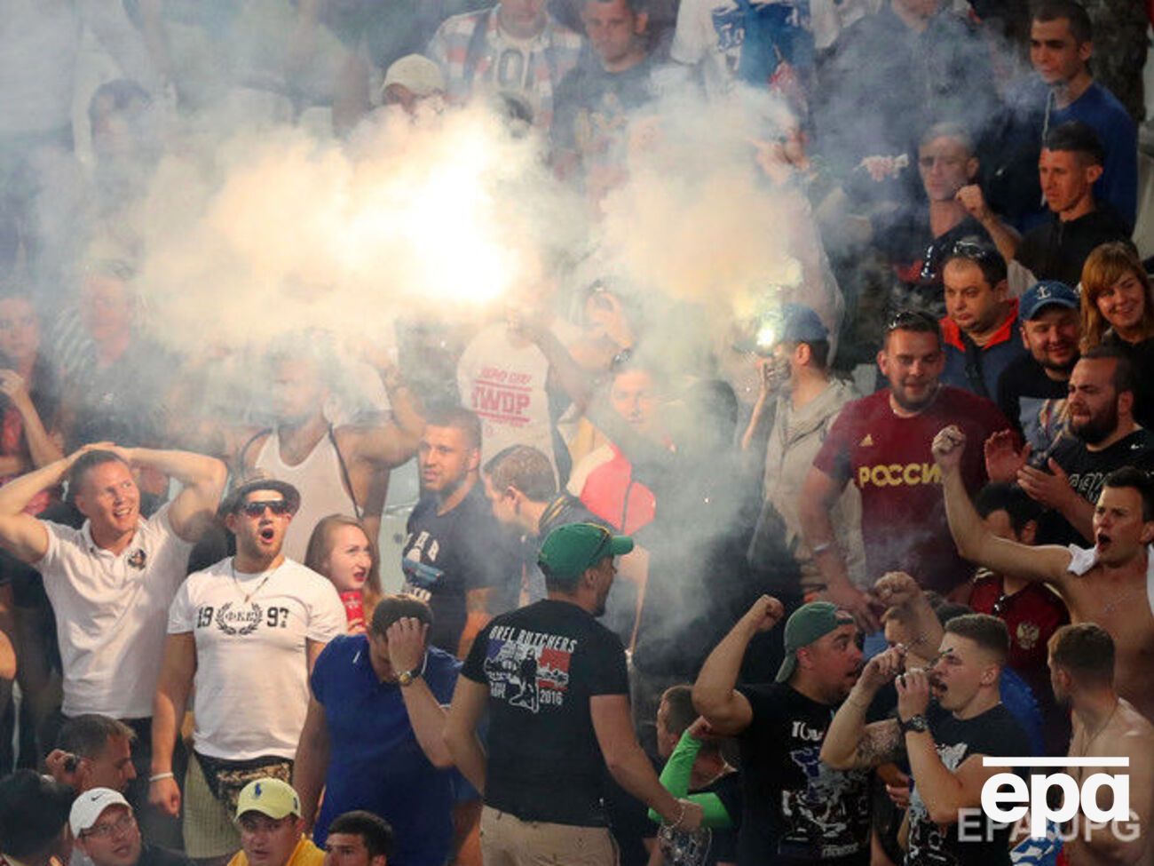 Российский футбольный союз наказывали из-за поведения российских болельщиков во время Евро 2012