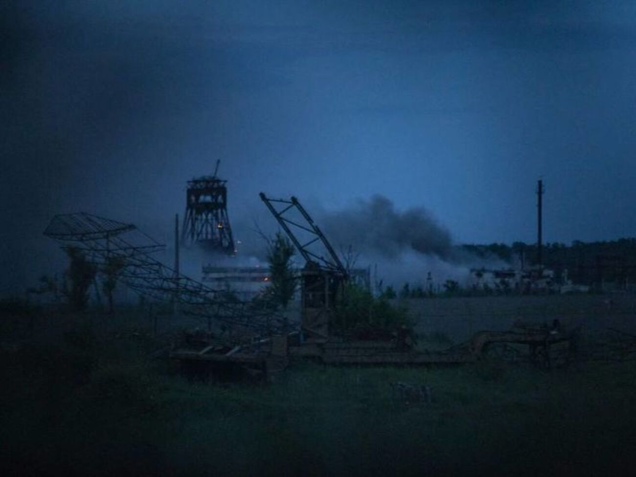 Последствия ночного обстрела шахты "Бутовка"