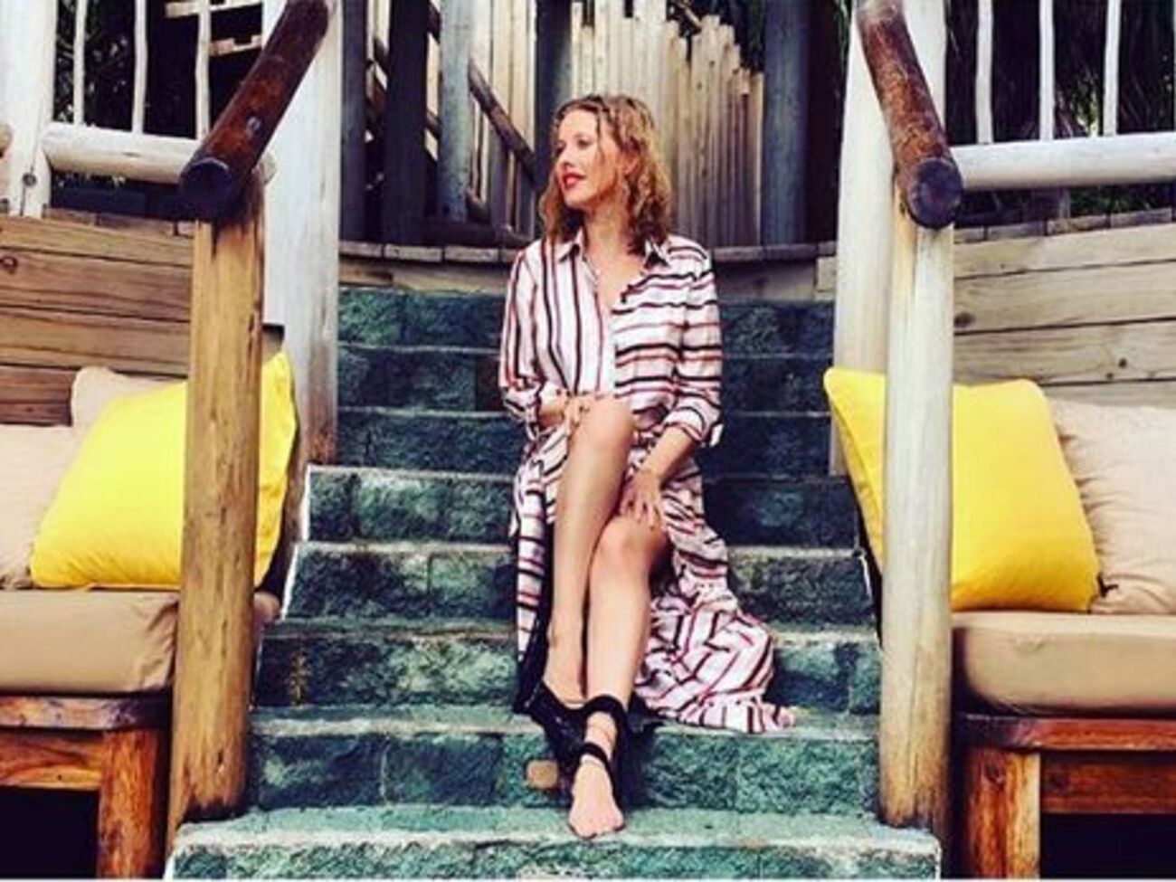 После того как Малахов поцеловал Собчак в живот, она сказала, что он преувеличивает