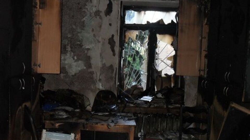 В результате пожара поврежден коридор второго этажа Соломенского суда и три кабинета