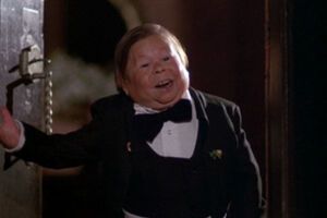 Месарош, исполнявший роль пришельца Альфа, умер в 76 лет