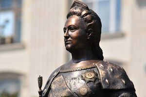 В Симферополе намерены установить памятник Екатерине II