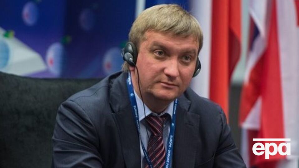 Депутаты Оппозиционного блока требуют уволить Петренко