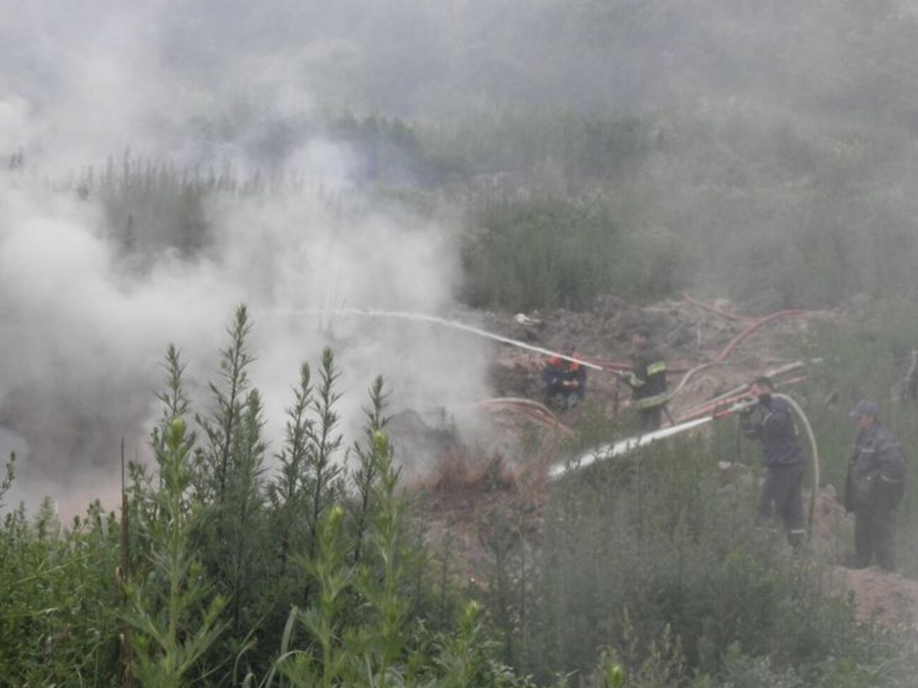 В Жидачеве загорелась мусорная свалка