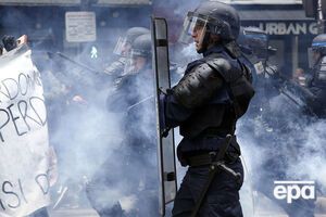 В Париже акции протеста против изменения трудового законодательства переросли в столкновения с полицией. Фоторепортаж