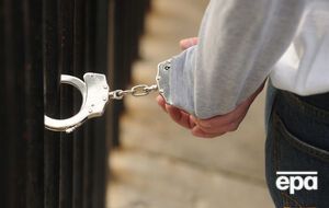 Жителя Сак арестовали за футболку с Гитлером
