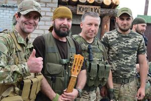 Шкиряк встретился с бойцами батальона "Кривбас" и полка "Киев"