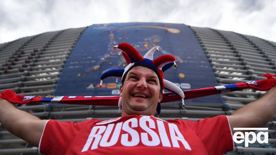 Еще четверо российских болельщиков задержаны