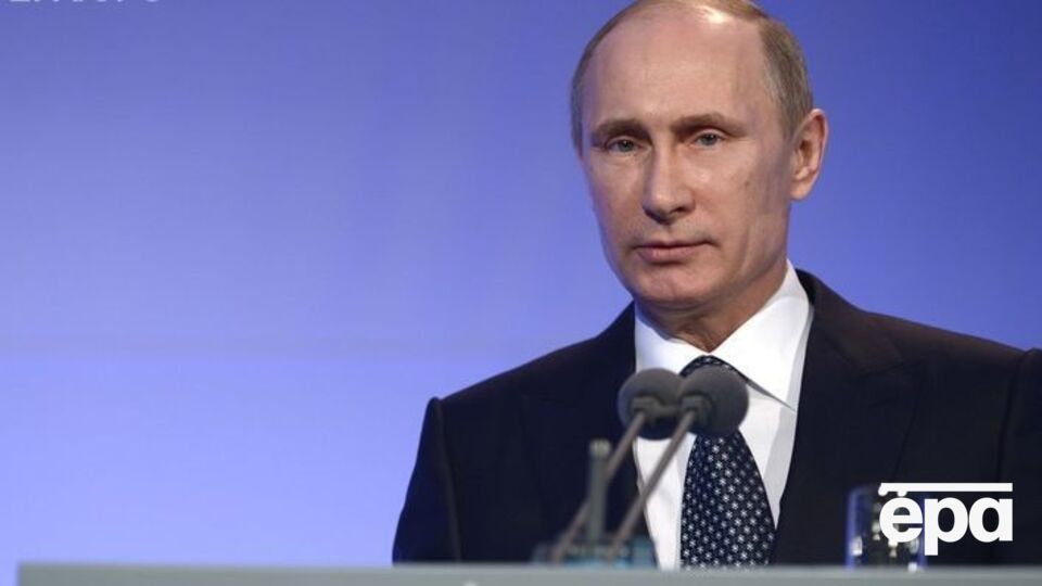 FT: Путин следит за развитием допингового скандала