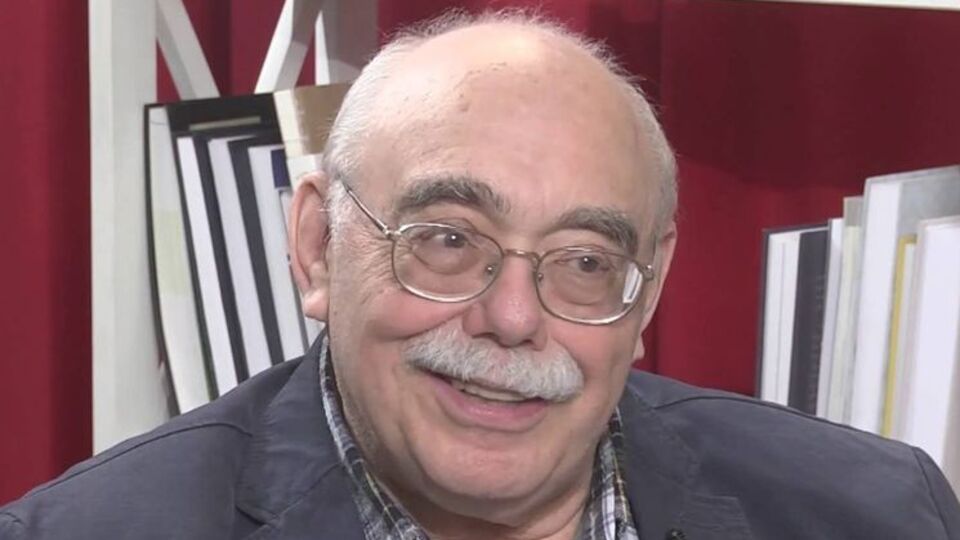 Александр Пасхавер: Если берешь достаточно большую взятку, твоя жизнь дальше ничего не стоит. Ты становишься зависимым. Не будешь слушаться, тебя дешевле убить, чем уговаривать