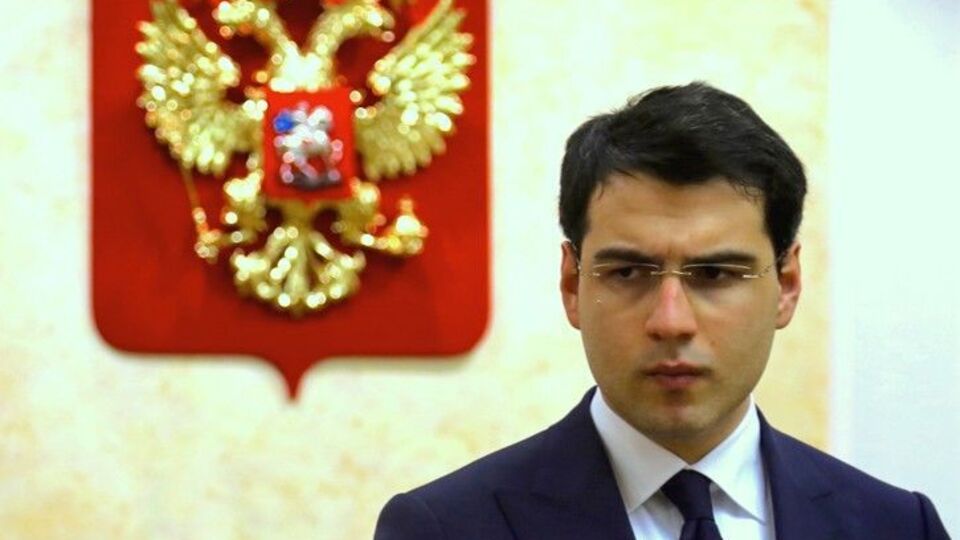 Инал Ардзинба, по данным СМИ, – сын Бату Ардзинбы, воевавшего в Абхазии против Грузии