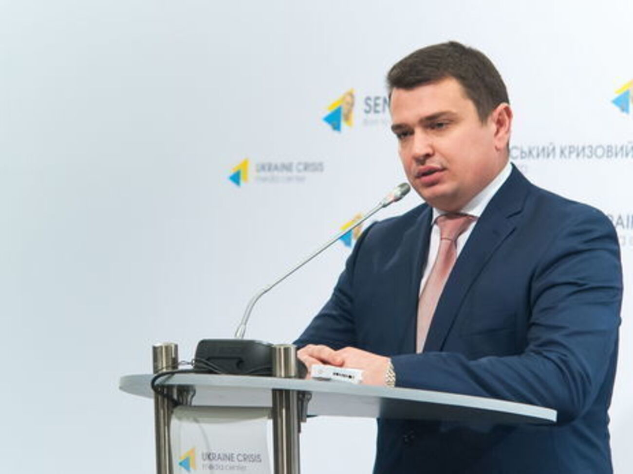 Сытник рассказал об аресте самолета Онищенко