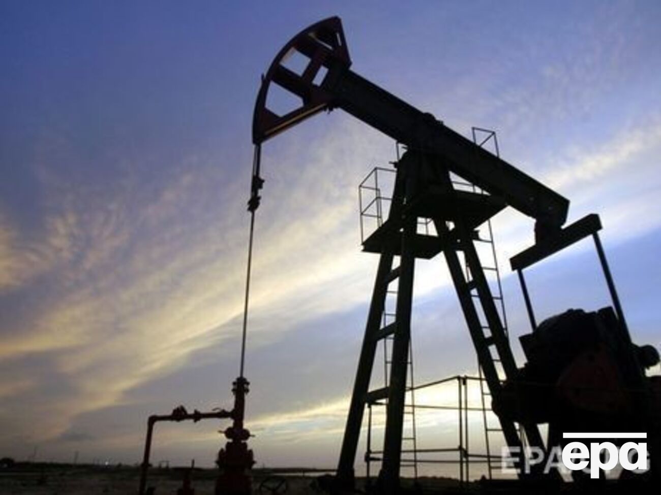 Нефть заметно подешевела&nbsp;
