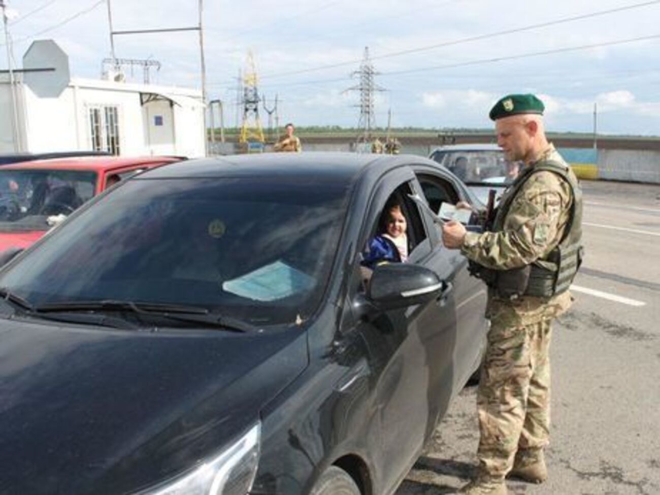 Боевики вечером обстреляли КПВВ "Марьинка"