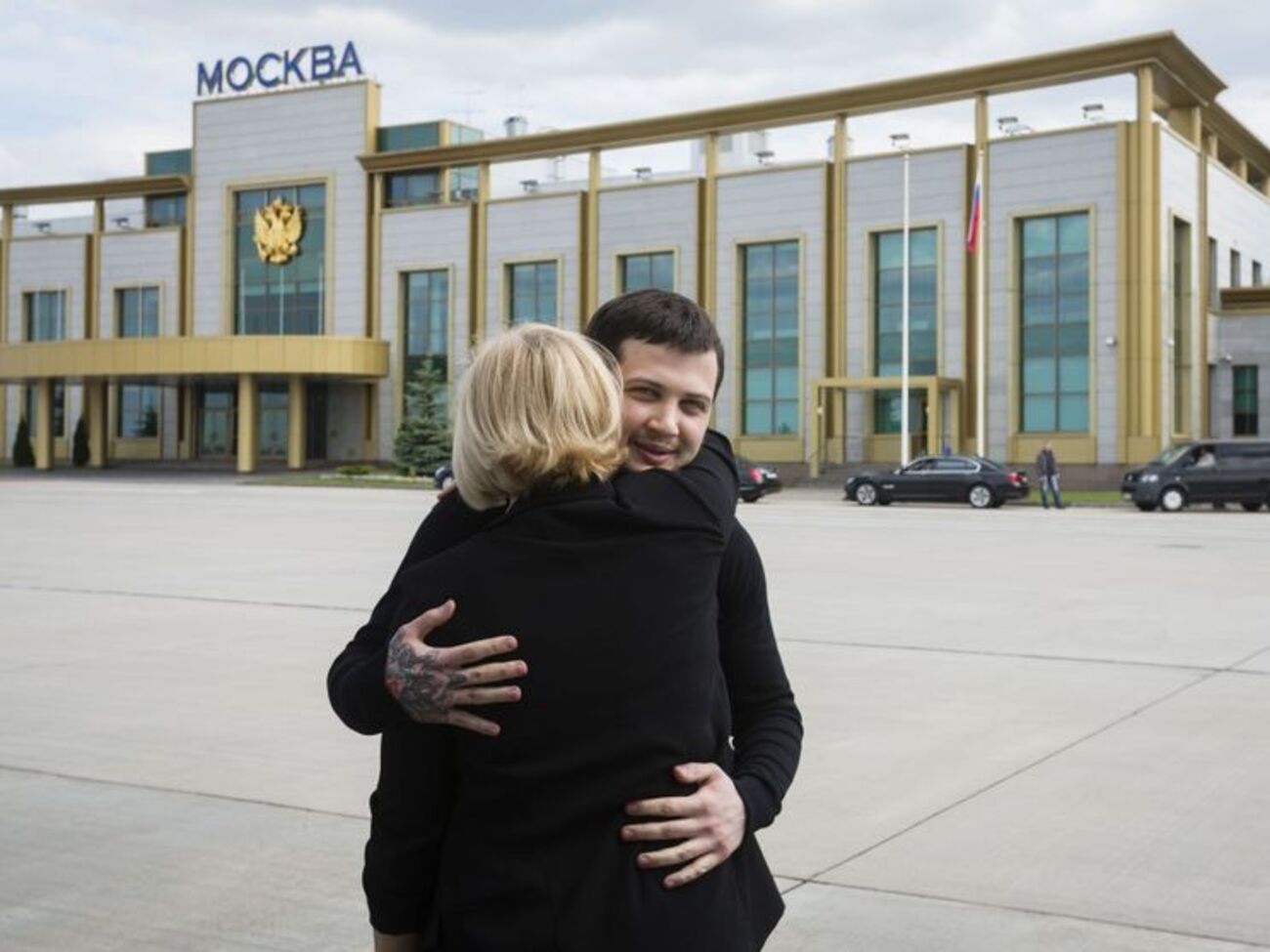 Афанасьев осуждает себя за то, что не был "более крепким"