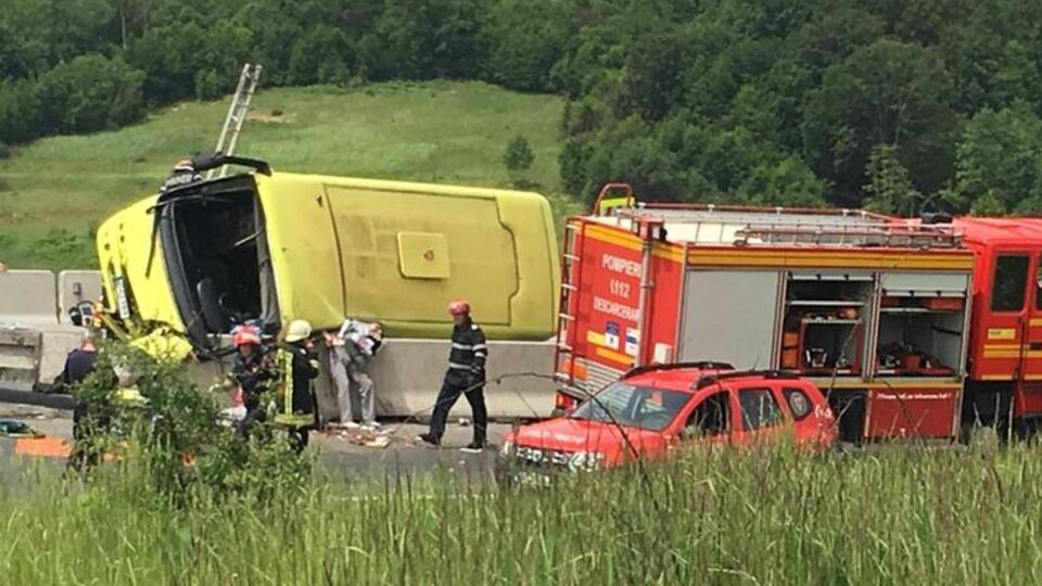 В Румынии попал в ДТП автобус с детьми