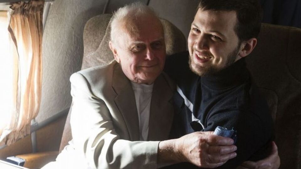 Геннадий Афанасьев (слева), по словам его адвоката, страдает заражением крови