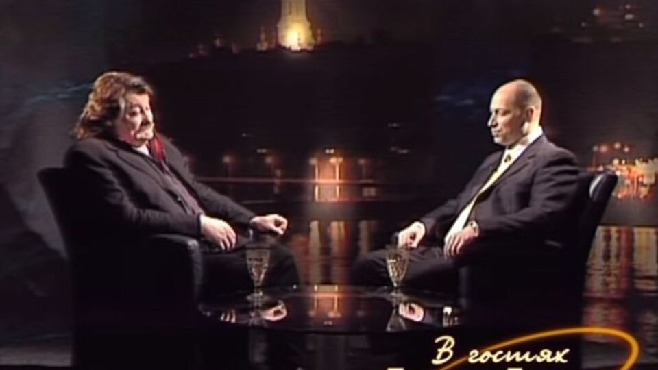 Николай Мозговой: Серов – Том Джонс для бедных, Антонов – еле-еле баянист, а из Королевой певица – как из меня космонавт