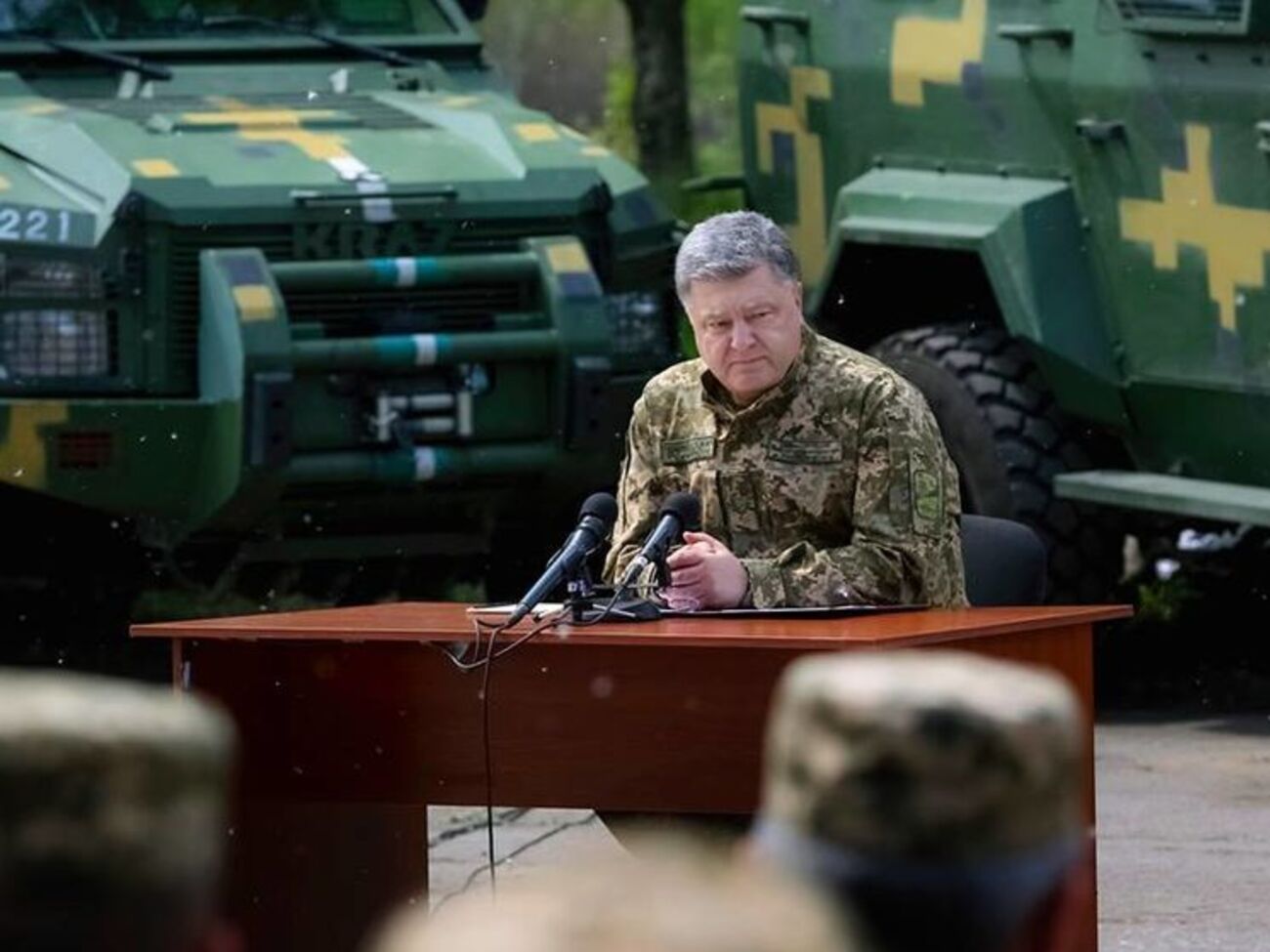 Порошенко:&nbsp;Враг старается дестабилизировать ситуацию в стране изнутри