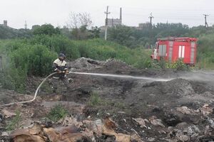 Пожарные ликвидировали возгорание на свалке в Жидачеве