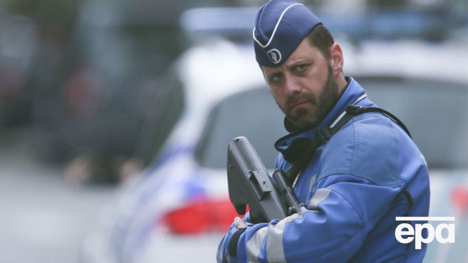 Полиция Бельгии провела обыски в 16 городах