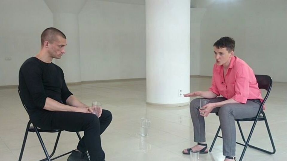Павленский взял у Савченко интервью