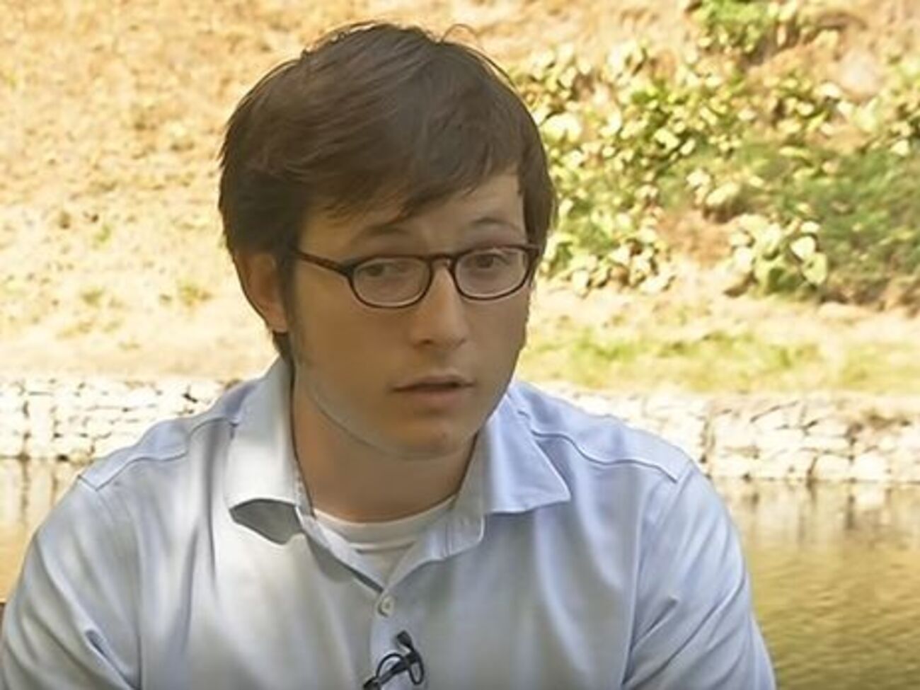 Толер считает, что солдаты во всем мире любят делать запрещенные селфи