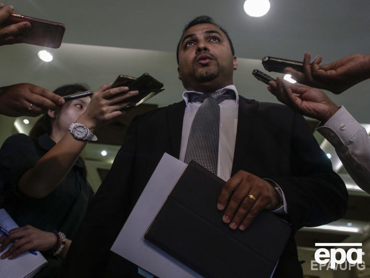 Адвокат Балан Наир (на фото) заявил, что родственники погибших членов экипажа MH17 обвиняют компанию в халатности