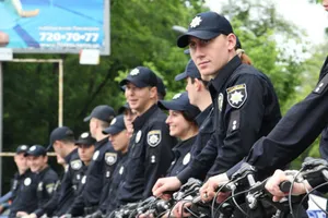 15 полицейских на велосипедах приступили к патрулированию побережья Одессы