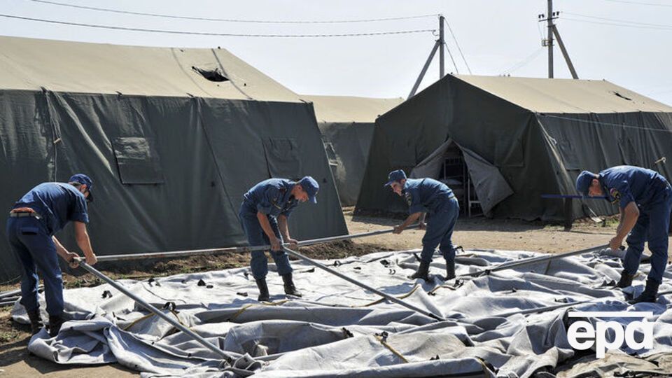 Российские военные перебрасываются на западную границу