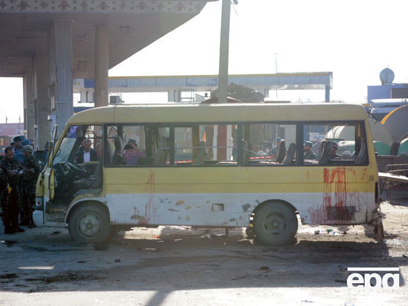 Пассажирами автобуса были сотрудники безопасности из Афганистана и Непала