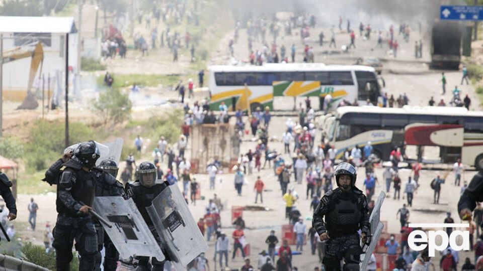 50 участников столкновений получили ранения