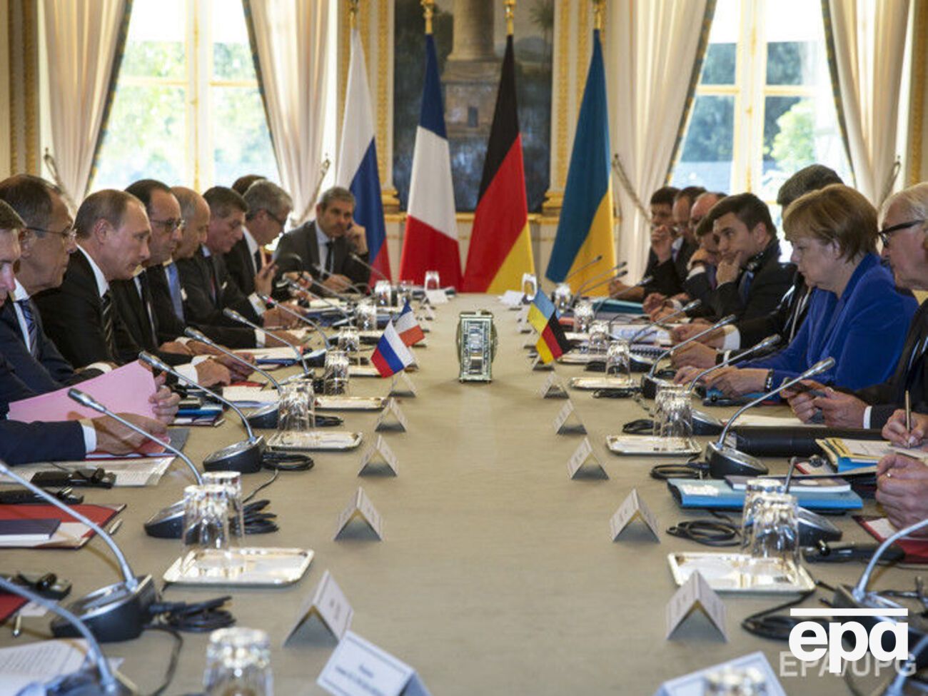 СМИ: Встреча должна пройти в преддверии саммита НАТО