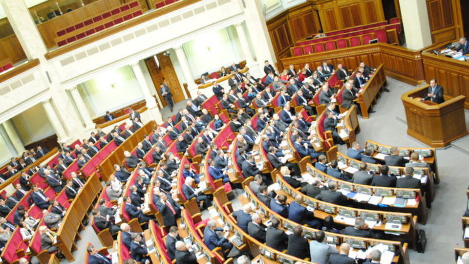 Показатели сайта Верховной Рады не являются аномальными