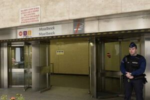Полиция закрыла входы на нескольких станциях метро Брюсселя
