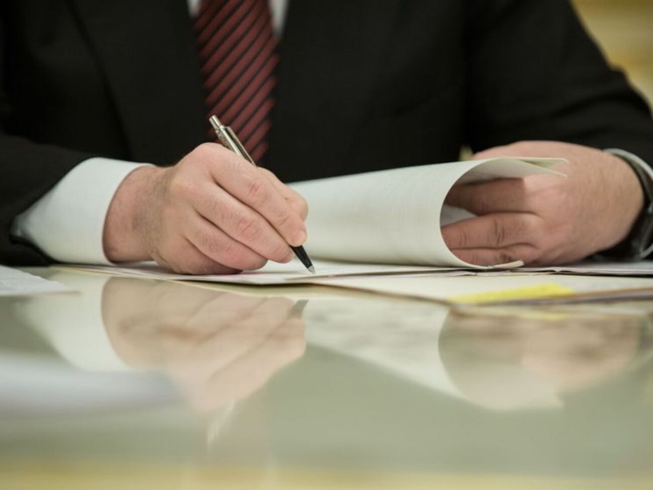 Порошенко уволил посла Украины в Турции