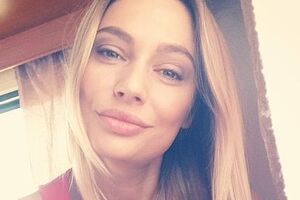 Рудова: Да будут счастливы все несчастные, и будет в мире больше света. Я буду светом, так уж и быть