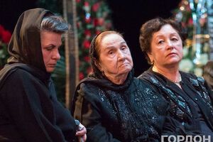 Галина Гнатюк (в центре) прожила в браке с Дмитрием Гнатюком 66 лет