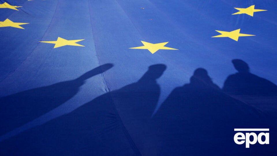 AFP: Евросоюз продлевает санкции против России