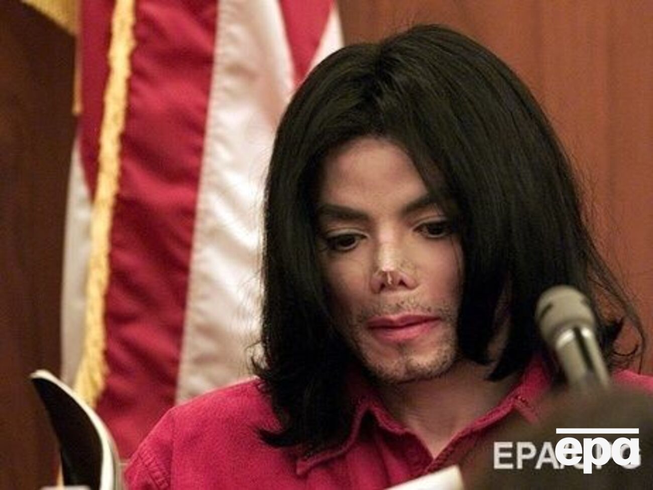 По данным СМИ, Джексон коллекционировал порно разных видов