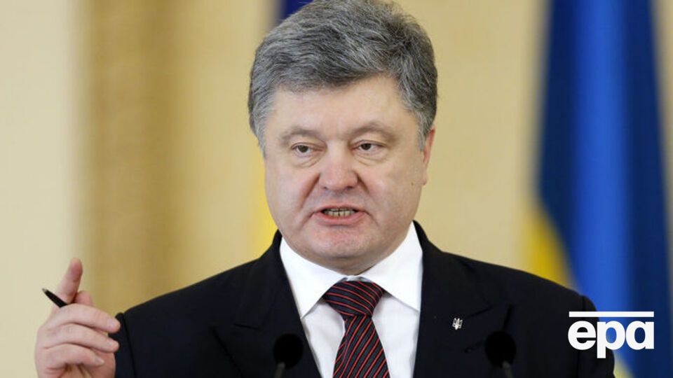 Порошенко освободил родственников погибших в АТО от мобилизации