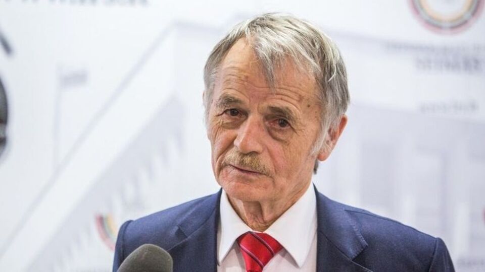 Джемилев: Санкции против России нужно не ослаблять, а усиливать