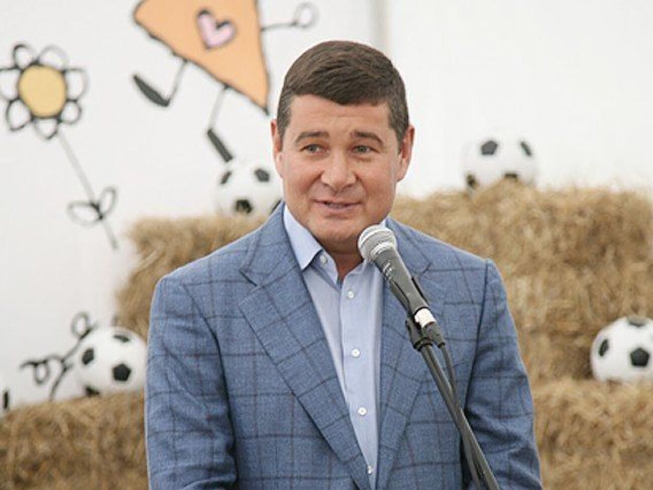 Онищенко разъяснили в НАБУ его процессуальный статус